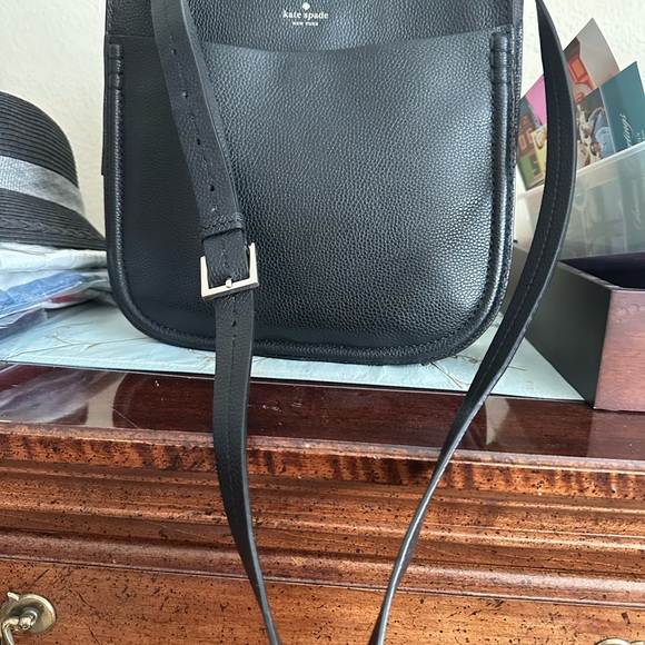 Kate Spade crossbody bag - Picture 3 of 3